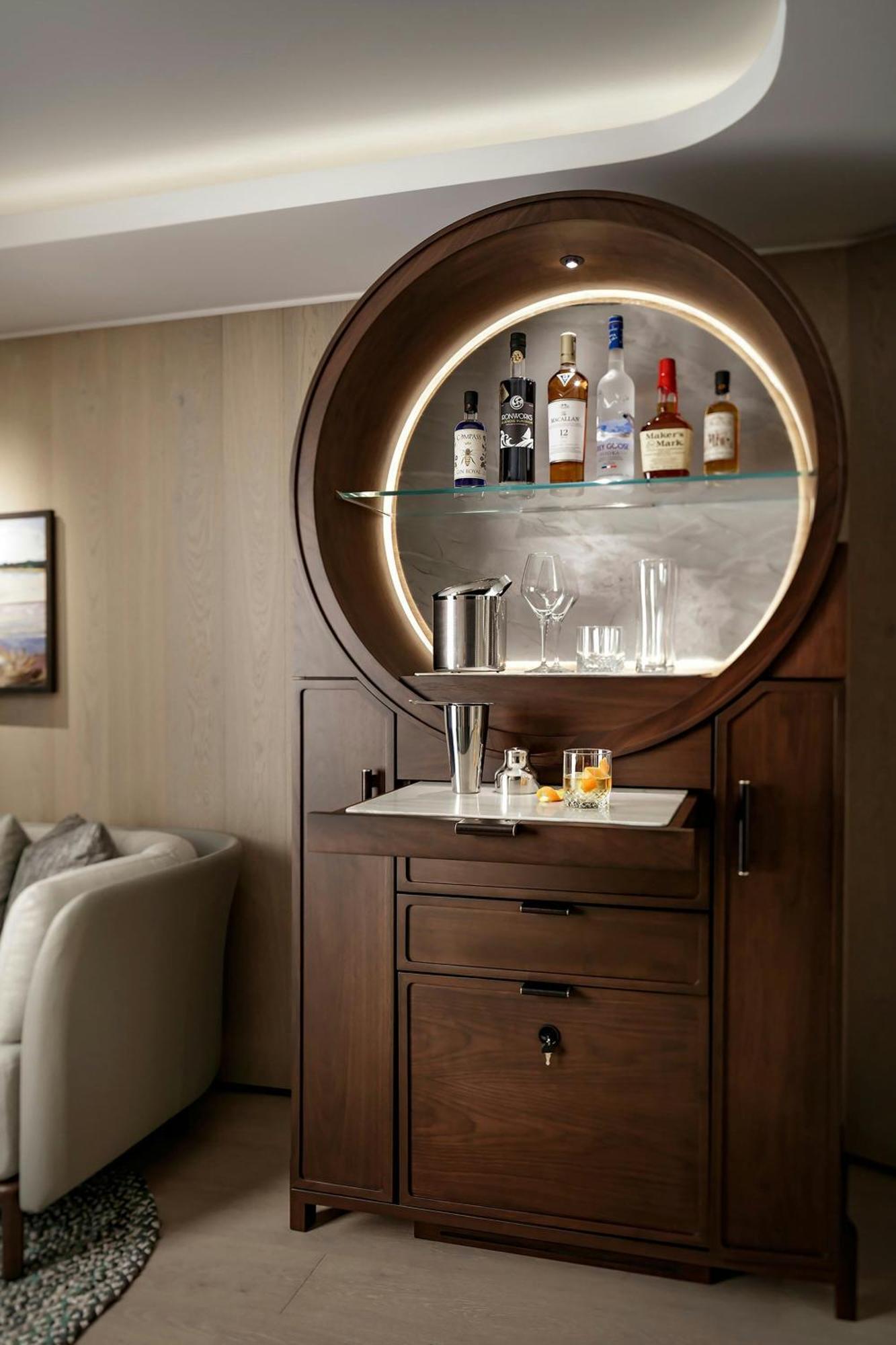 Muir, A Luxury Collection Hotel, 5*