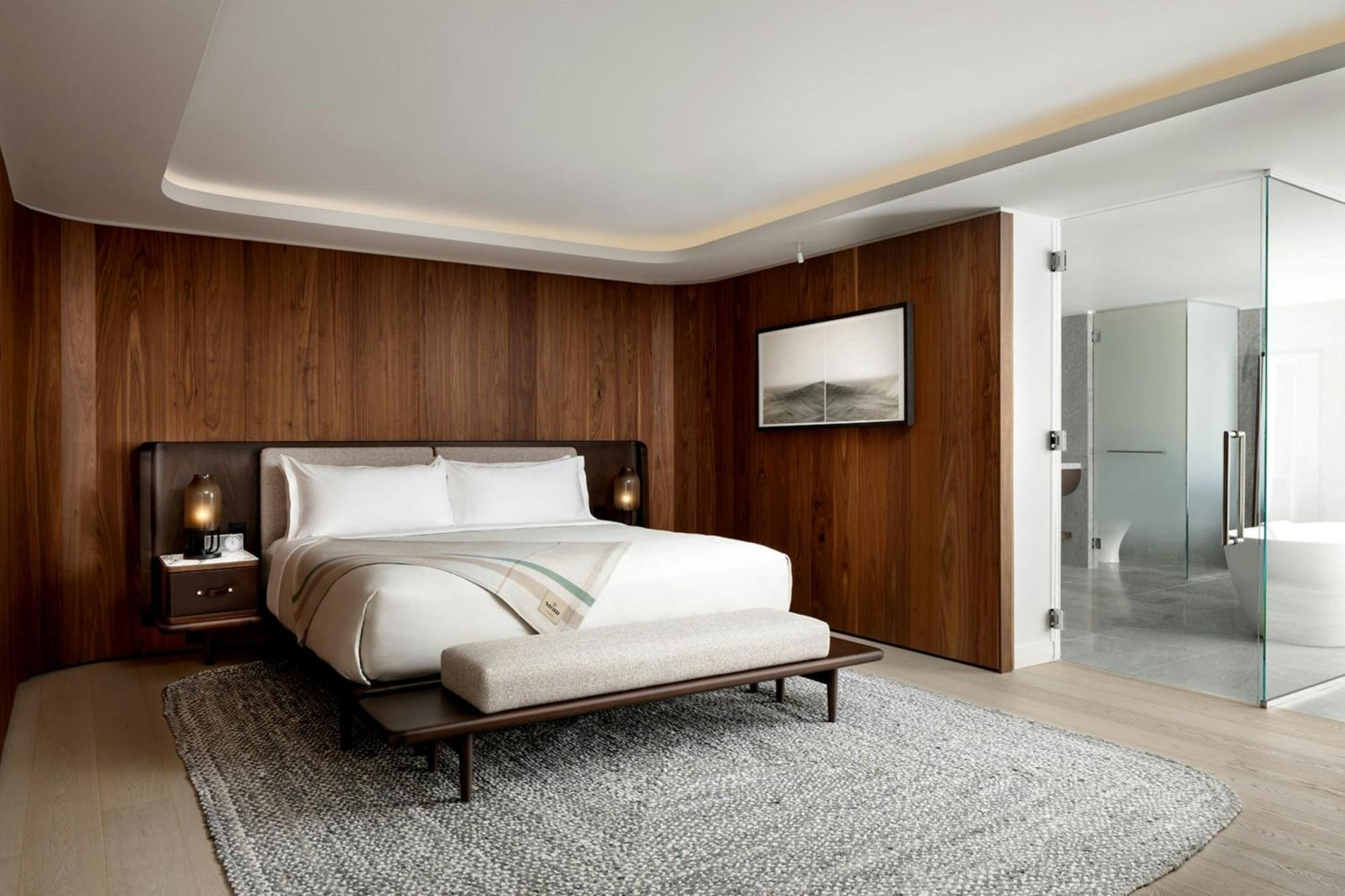 Muir, A Luxury Collection Hotel, 5*