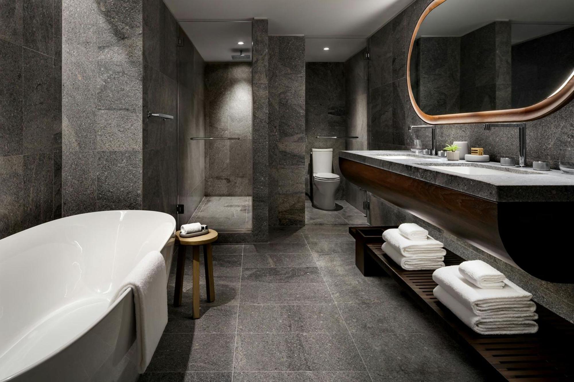 Muir, A Luxury Collection Hotel, Hotel 5*