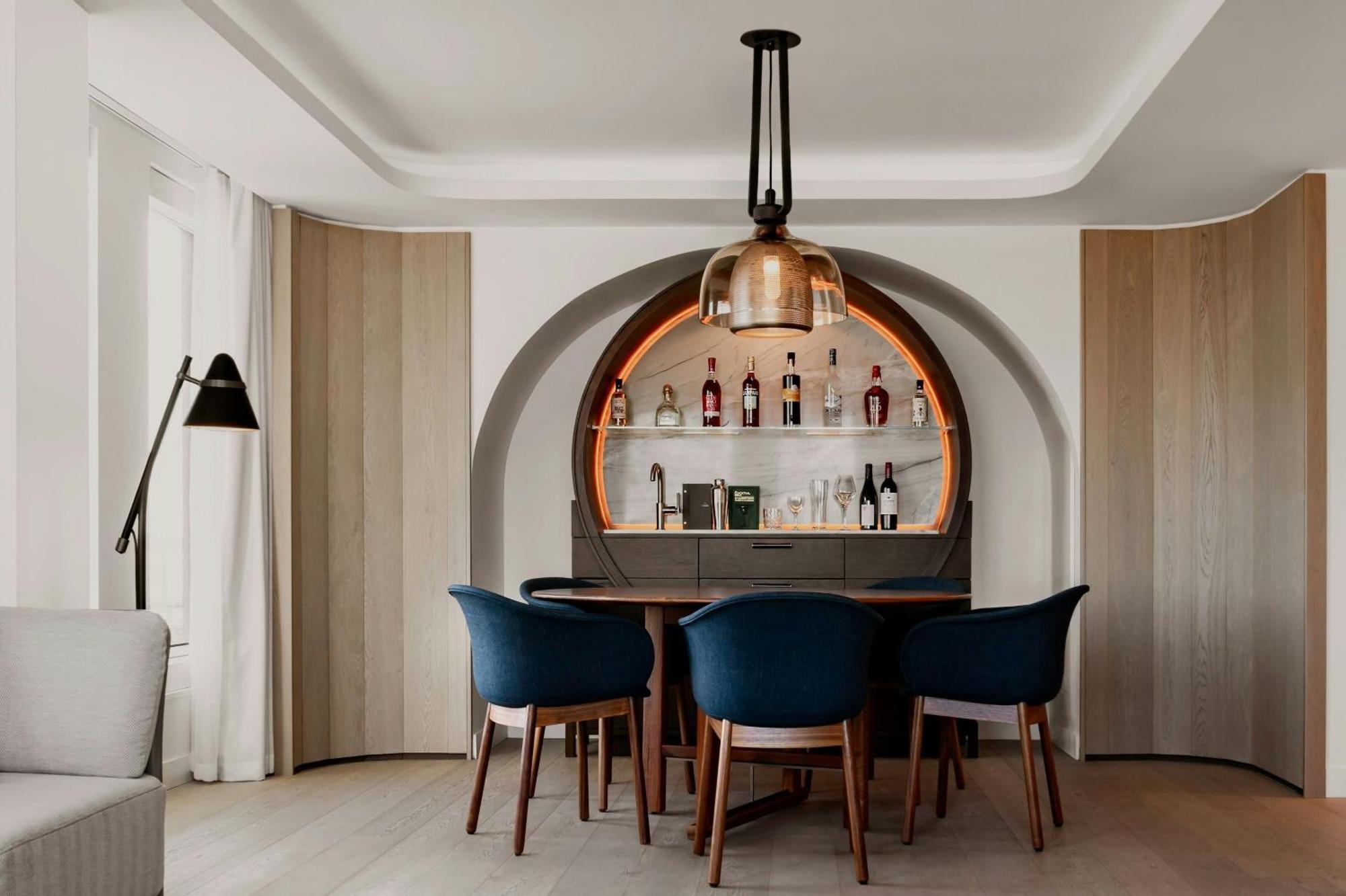 Muir, A Luxury Collection Hotel, Hotel 5*